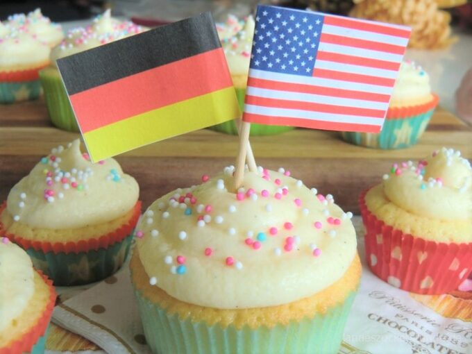 Vanille-Cupcakes mit Buttercreme Frosting