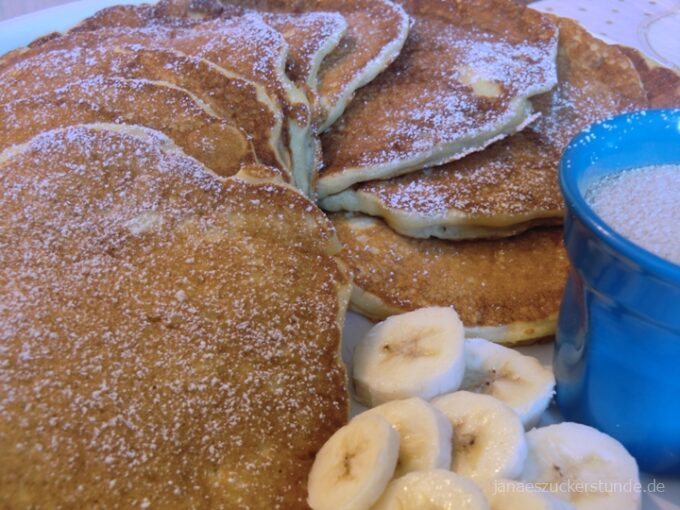 Buttermilk Pancakes (Buttermilch Pfannkuchen)